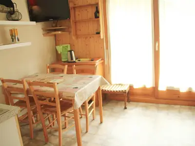 DiningRoom