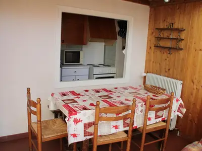 DiningRoom
