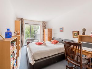 23949542-Ferienwohnung-4-Chaville-300x225-4