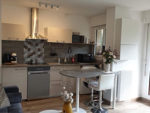 24045529-Ferienwohnung-4-Chaville-300x225-3