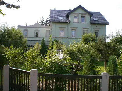 Haus 4