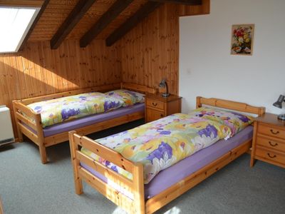 Schlafzimmer 2