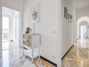 24043909-Ferienwohnung-6-Chiavari-300x225-5