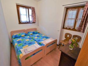 23859810-Ferienwohnung-3-Chiavenna-300x225-4