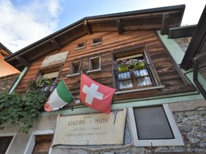 23859822-Ferienwohnung-5-Chiavenna-300x225-5