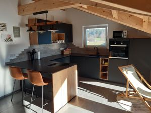 23913160-Ferienwohnung-3-Chieming-300x225-4