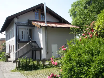 Außentreppe zur Ferienwohnung