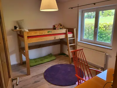 Schlafzimmer 3 - mit Hochbett und einem Schlafplatz