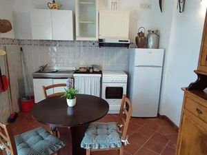 23047527-Ferienwohnung-3-Cinigiano-300x225-2