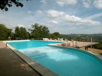 PoolOfHouse