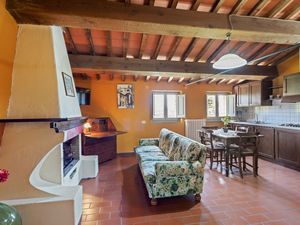 22413663-Ferienwohnung-6-Città Di Castello-300x225-5