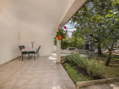 Ferienwohnung für 4 Personen (72 m²) in Čižići 4/10
