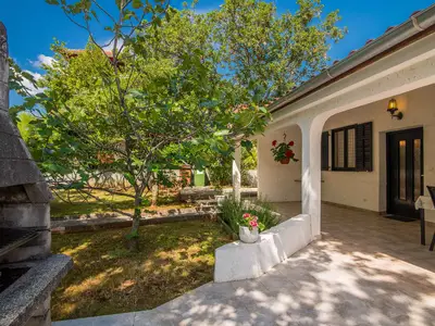 Ferienwohnung für 4 Personen (72 m²) in Čižići 5/10