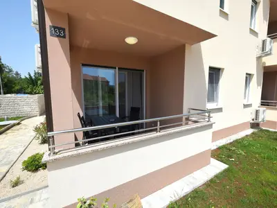 Ferienwohnung für 4 Personen (46 m²) in Čižići 2/10