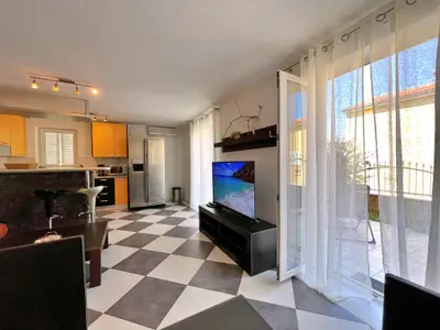 Ferienwohnung für 6 Personen (77 m²) in Čižići 6/10