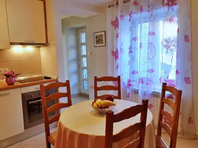 Ferienwohnung für 4 Personen (43 m²) in Čižići 9/10