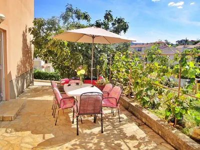 Ferienwohnung für 6 Personen (85 m²) in Čižići 1/10