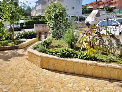 Ferienwohnung für 6 Personen (85 m²) in Čižići 8/10