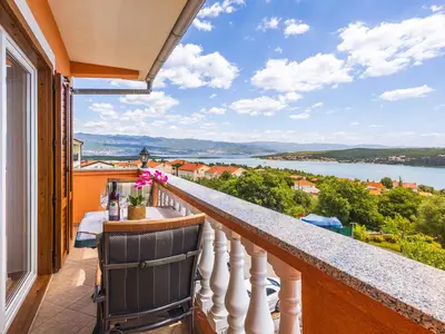 Ferienwohnung für 4 Personen (55 m²) in Čižići 1/10