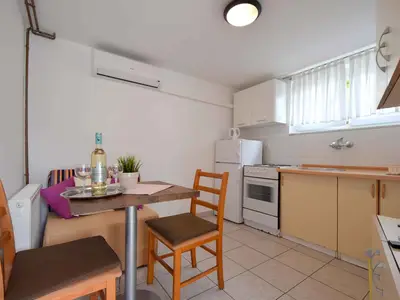 Ferienwohnung für 3 Personen (30 m²) in Čižići 8/10