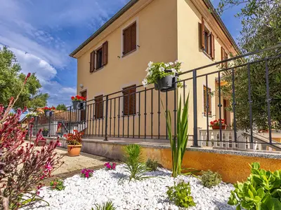 Ferienwohnung für 4 Personen (65 m²) in Čižići 1/10