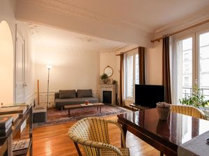 23877259-Ferienwohnung-2-Clichy-300x225-1