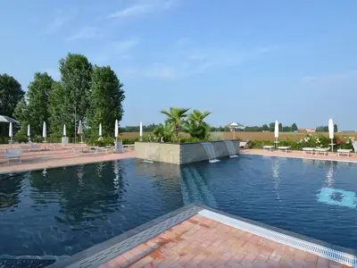 PoolOfHouse