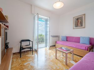 23755719-Ferienwohnung-6-Cogoleto-300x225-2