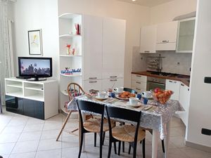 24043424-Ferienwohnung-4-Cogoleto-300x225-3