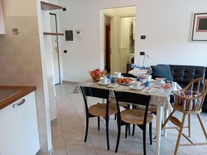 24043424-Ferienwohnung-4-Cogoleto-300x225-4