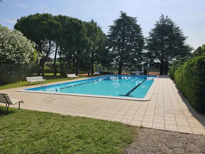 Ferienwohnung für 4 Personen (70 m²) in Colà 1/10