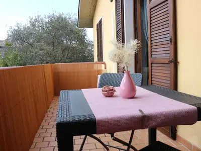 Ferienwohnung für 3 Personen (50 m²) in Colà 8/10