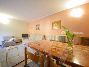 23883764-Ferienwohnung-6-Colico-300x225-4