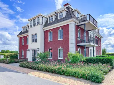 Außenseite Ferienhaus [Sommer]