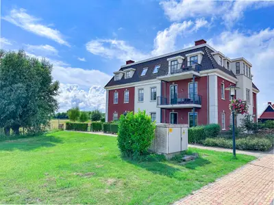 Außenseite Ferienhaus [Sommer]