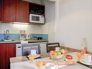 23374408-Ferienwohnung-4-Collioure-300x225-3