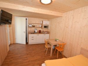 23826736-Ferienwohnung-2-Colmberg-300x225-2