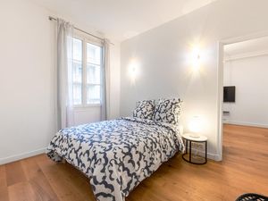 24002156-Ferienwohnung-4-Colombes-300x225-5