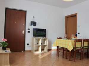 22448813-Ferienwohnung-4-Como-300x225-5