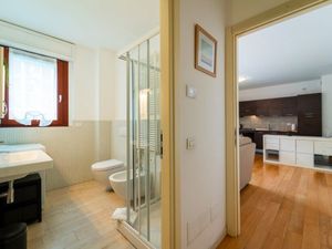 23579393-Ferienwohnung-2-Como-300x225-0