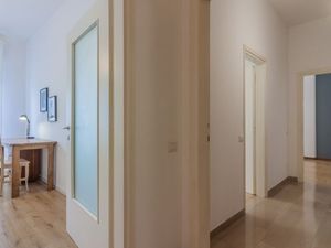 23663622-Ferienwohnung-5-Como-300x225-1