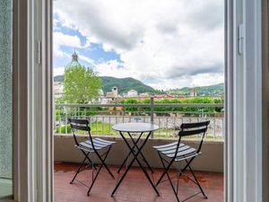 24016554-Ferienwohnung-4-Como-300x225-1