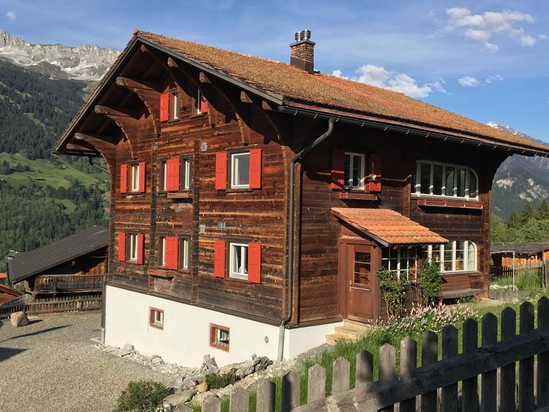 22208119-Ferienwohnung-2-Conters im Prättigau-800x600-1