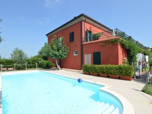 19351019-Ferienwohnung-4-Coriano-300x225-3