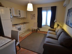 19351019-Ferienwohnung-4-Coriano-300x225-4