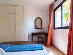 22437831-Ferienwohnung-6-Corralejo-300x225-2