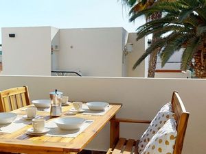 23331546-Ferienwohnung-3-Corralejo-300x225-2