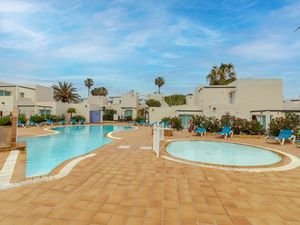 23458441-Ferienwohnung-4-Corralejo-300x225-4