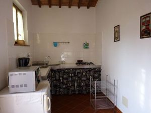 23133239-Ferienwohnung-6-Corsanico-bargecchia-300x225-5