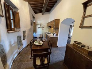 23770604-Ferienwohnung-4-Cortona-300x225-1